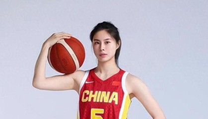kaiyun-中国女篮战胜捷克女篮！听听各界媒体专家怎么说，苏群一针见血