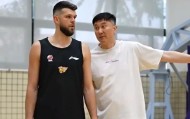 广东男篮积极备战，杜锋指导拉科塞维奇，徐杰胡明轩状态出色